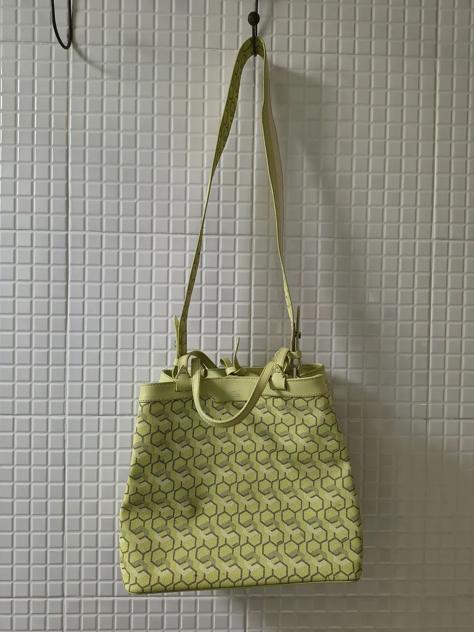Bolsa Arezzo Bee.ZZ - Foto 5