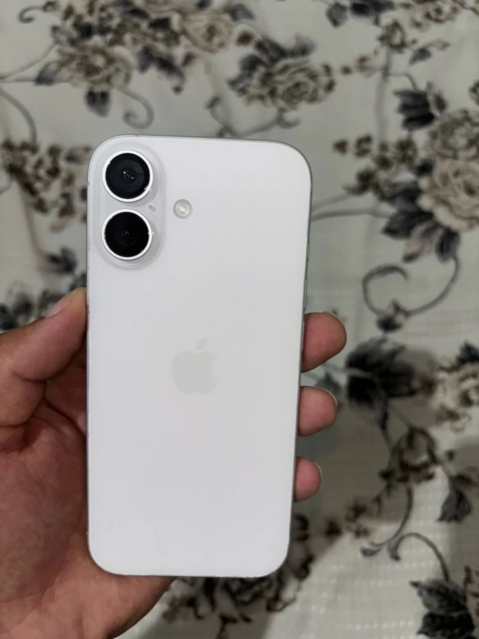 iPhone 17 256gb branco - Celulares e Smartphones - Caetanópolis