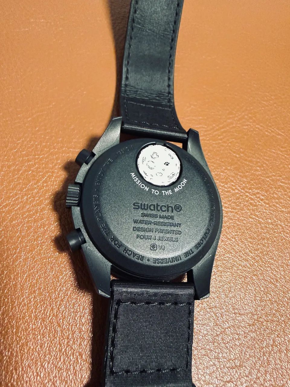Moonswatch Mission to Moonphase Preto - Acessórios - Paulicéia