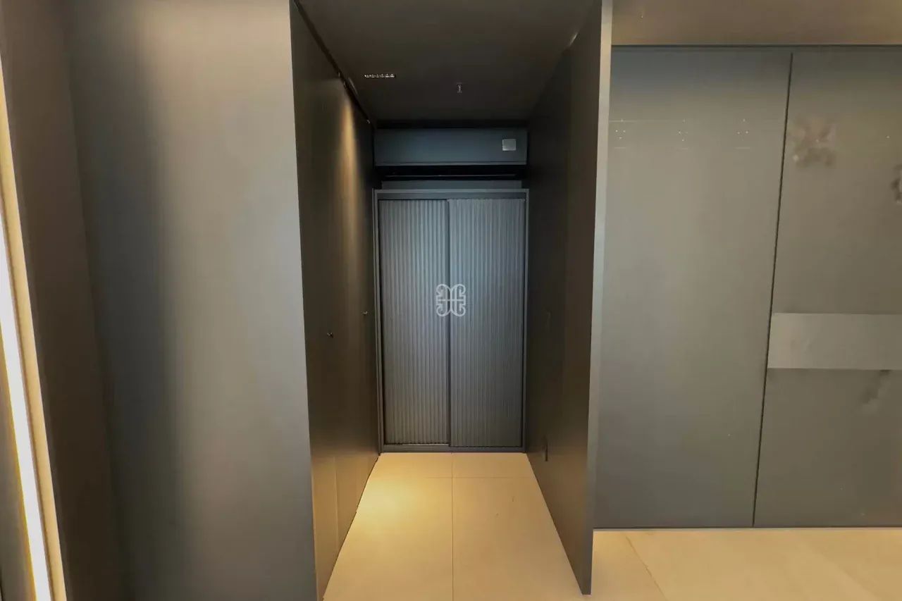 Sala Comercial à Venda no Square Corporate  Pronta para Uso - Foto 5