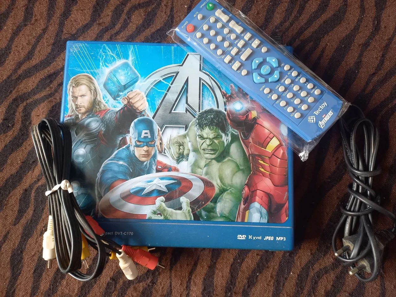 DVD TECTOY Avengers. Completo e conservado. 