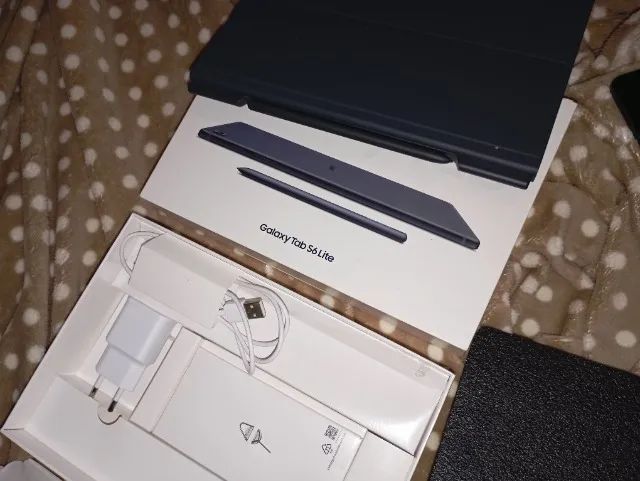 Samsung Galaxy Tab S6 lite 