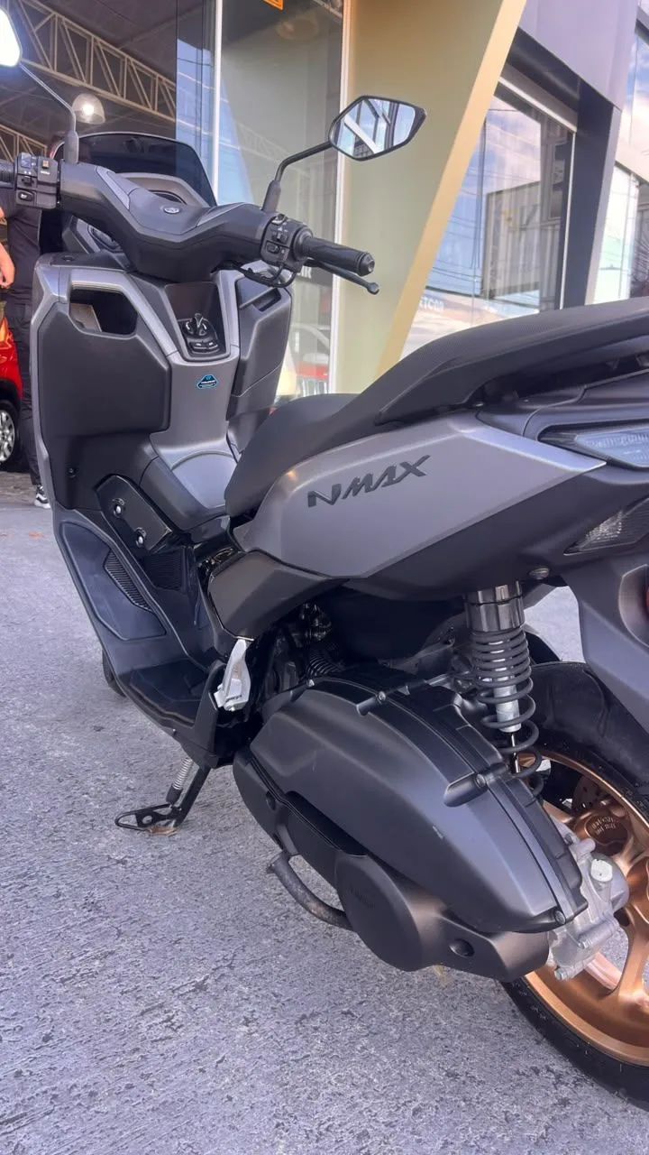 NMAX Connected 160 ABS - Foto 4