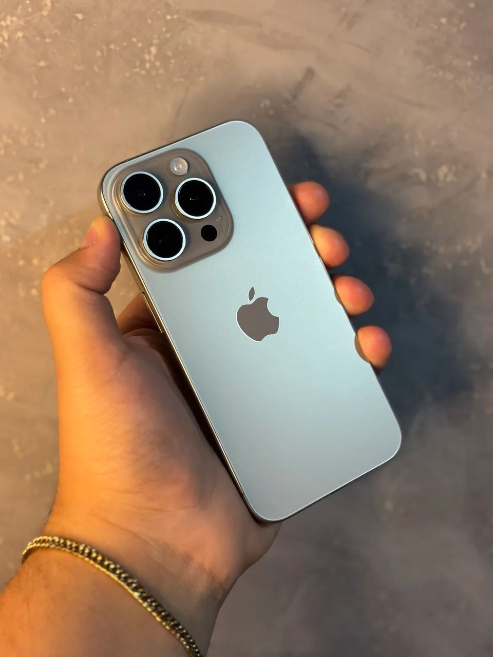 iPhone 15 Pro 128gb - Seminovo - Celulares e Smartphones - Centro
