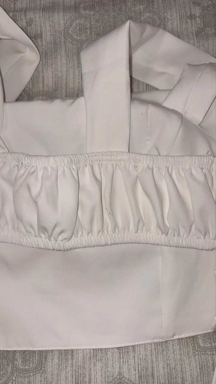 Conjunto branco | top assimétrico e short saia - Foto 3