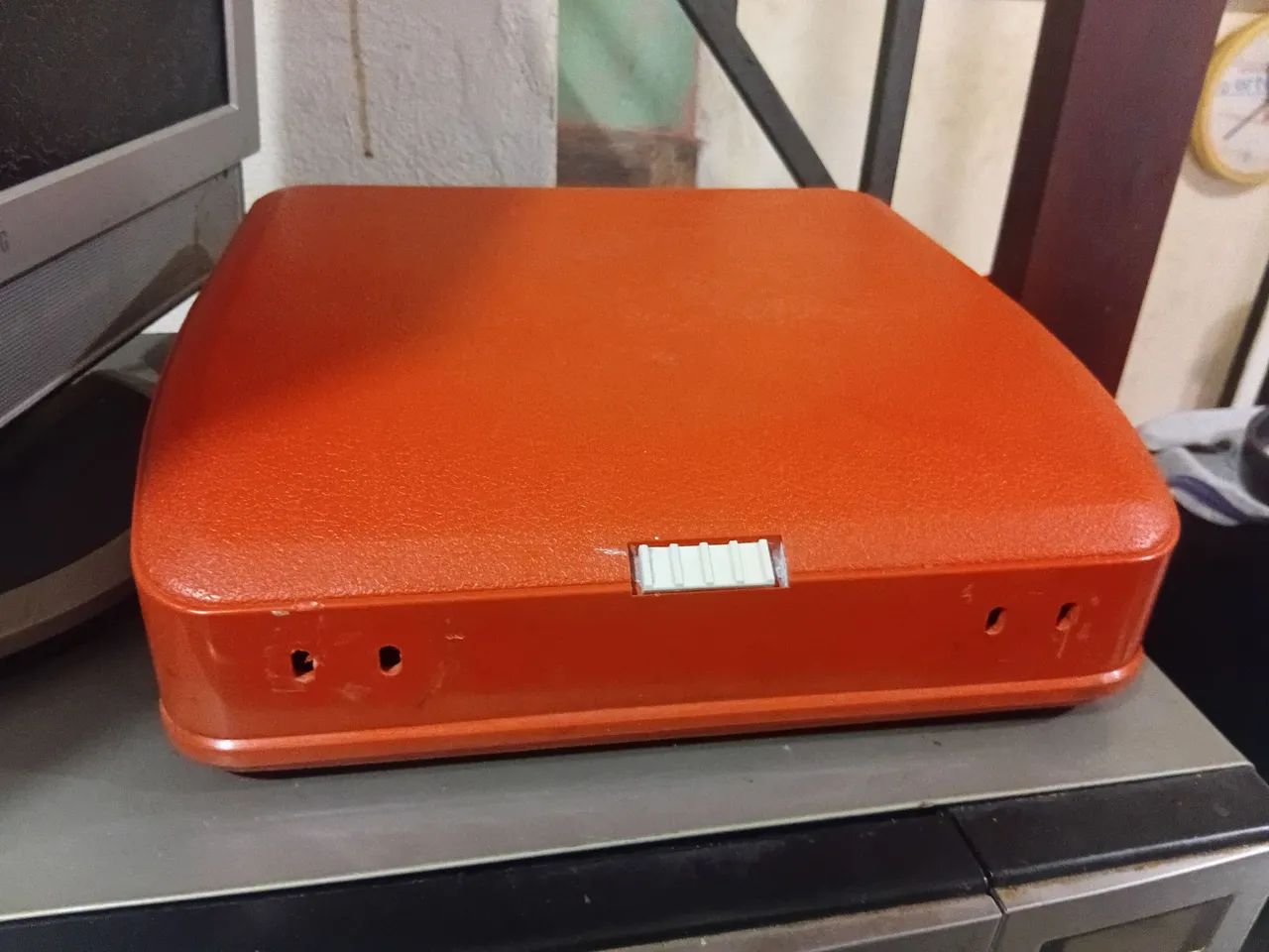 Maquina de escrever Antiga  - Foto 2