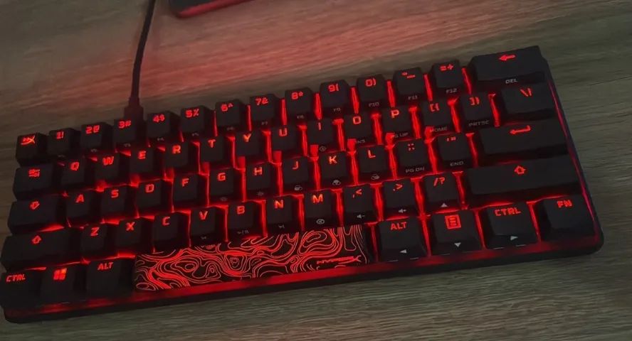   teclado hyperx alloy origins 60% - Foto 2
