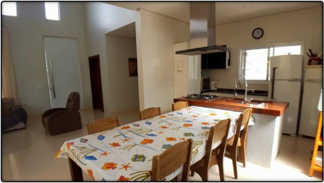 Sobrado 5 Quartos, 334 m² no Condomínio Polinésia - Estuda Permuta - Foto 13