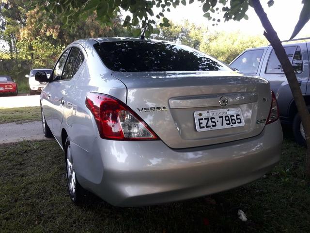 Versa 1.6 SL Flex 2014 c kit gas - Foto 5