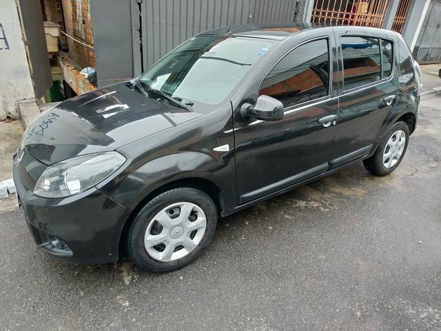 Renault Sandero Expression 1.6 Completo 2014 - Foto 3