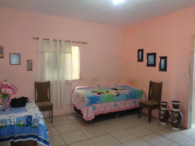 Ótima localização -Casa 2/4, 1º andar ,cobertura, Aceita financiamento Estudamos Proposta - Foto 2