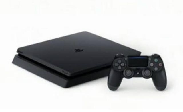 PlayStation 4 Slim 1T (novo) - Foto 2