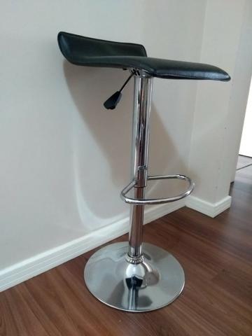 Banqueta com assento de couro - Foto 2