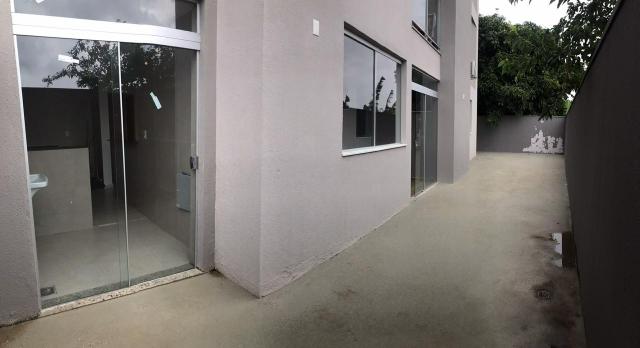 Aluga-se apartamento primeira moradia, quintal, prox futuro hospital universitário - Foto 3