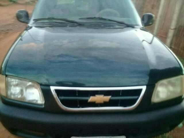 Vendo s 10 aceito troca doc ok COMPLETA delux gasolina cor Verde