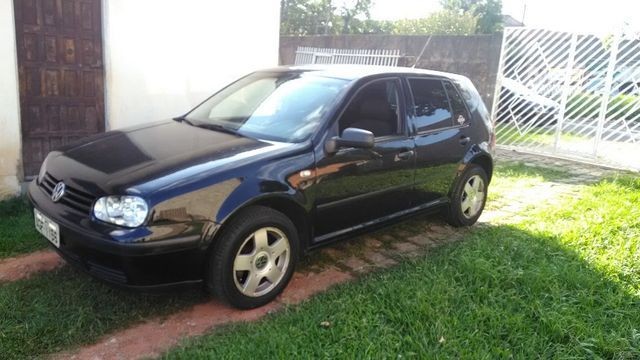 Golf 2.0 4 pneu novos - Foto 6