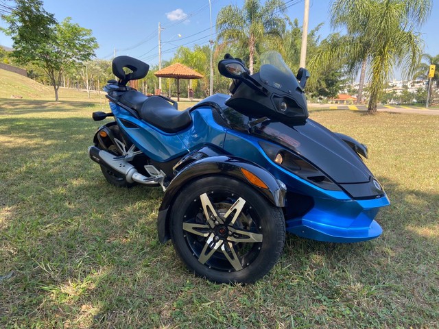 CAN AM SPYDER RS 990