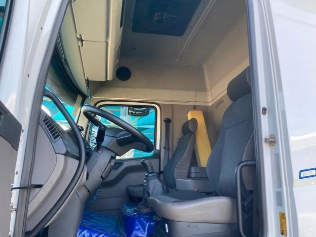 VW CONSTELLATION 25.420 2018/2019 SEMINOVO | ENTRADA + PARCELAS