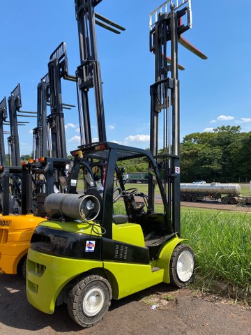 Maior frota da LATAM de empilhadeiras para Locaçao compra e venda  - Foto 3