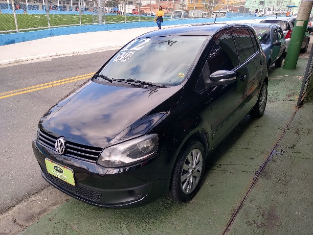 VOLKSWAGEM FOX 1.0 TREND FLEX COMPLETO 2012