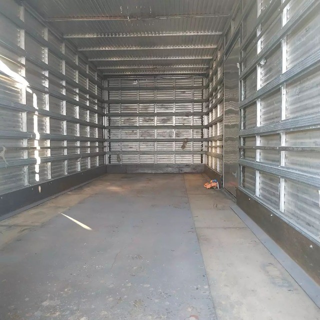 MB Accelo 815 bau ano 2013 - Foto 9