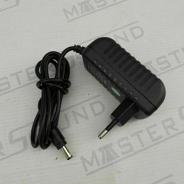 Fonte de limentação. 12 volts. 2 amperes. Com pino P4.Nova.   - Foto 2