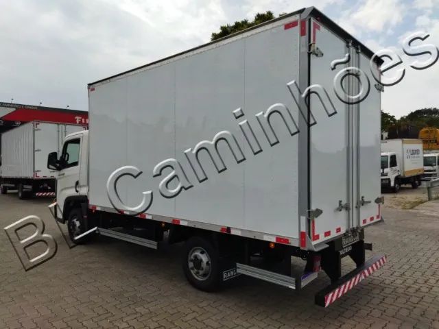 VW Delivery Express, Ano 2023, c/ 66 Km rodados  - Foto 3