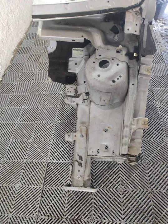 caixa de roda esquerda Ford Focus 2012 - Foto 4