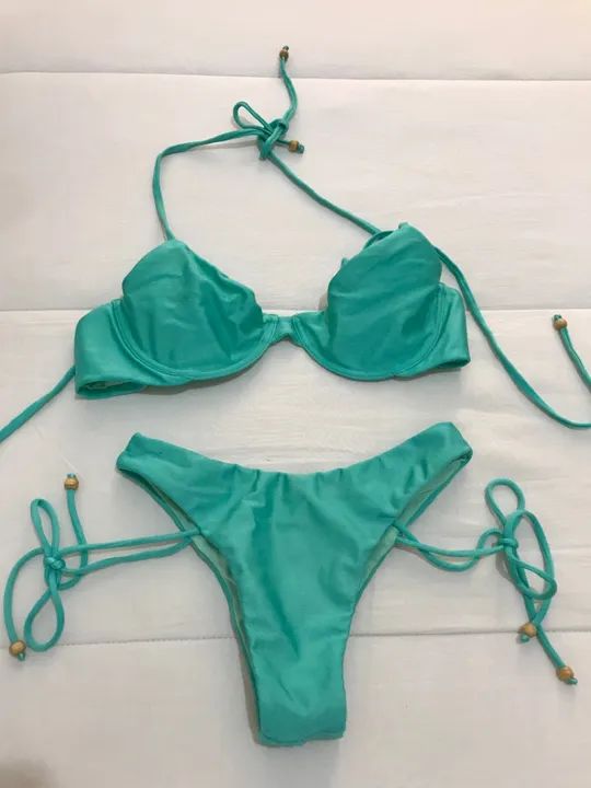 Biquíni verde M sem bojo 