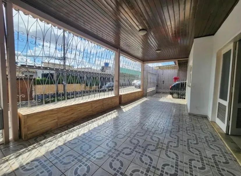 VENDO CASA NA CEILÂNDIA 