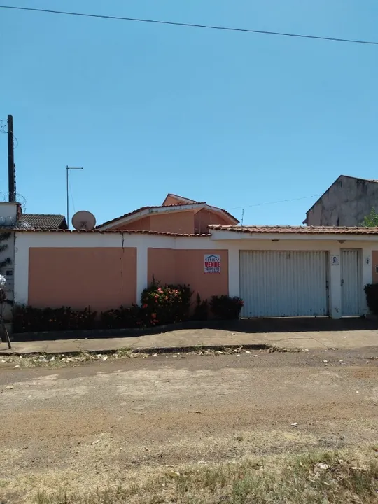 Porto nacional casa ampla com piscina