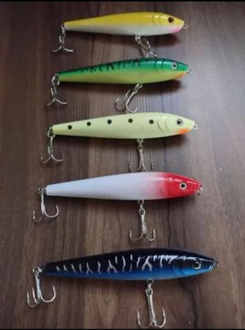 Isca artificial meia água para pesca