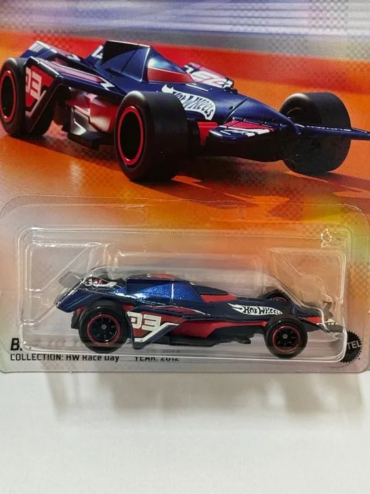 Hot Wheels NFT Garage Bad to the Blade - Brinquedos e Jogos