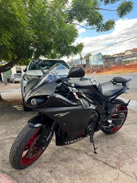 Yamaha R1 - Esportiva - 1000cc - Preta - Foto 8