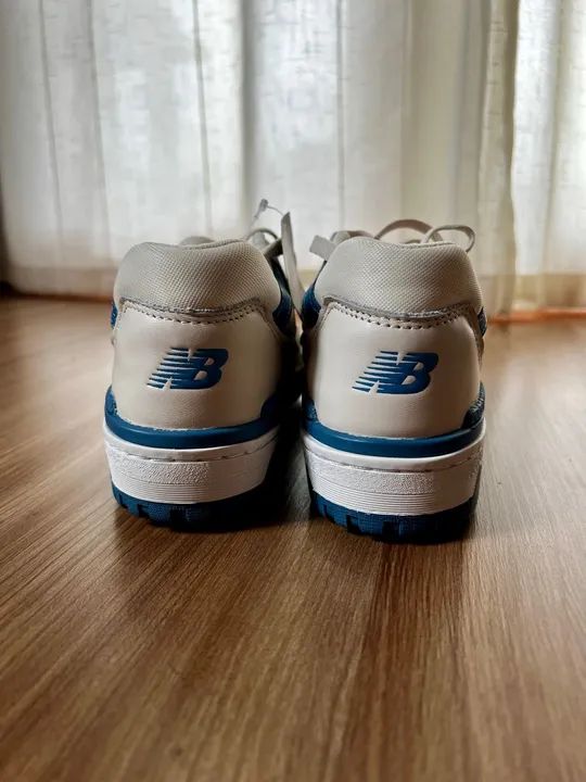 Tênis New Balance 550 - Branco e Azul - Foto 4