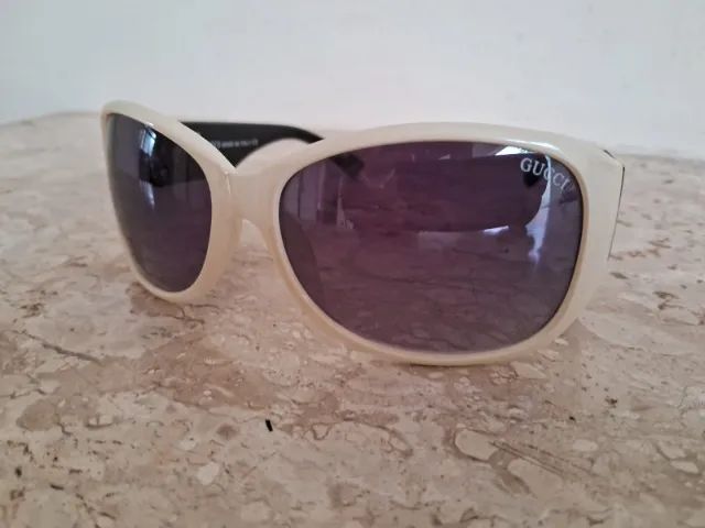 Óculos de sol GUCCI, R$ 159.