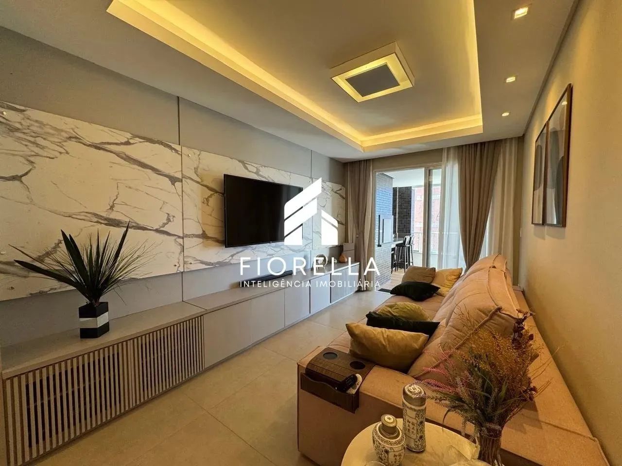 Apartamento com 03 dormitórios com 01 Suíte no bairro Campinas - São José - Foto 2