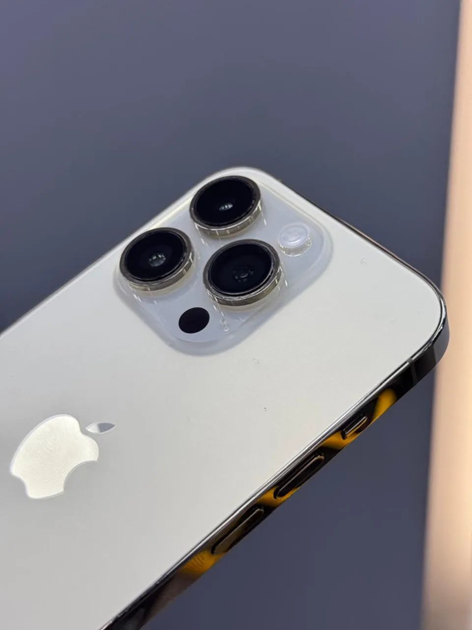 IPHONE 14 PRO 256GB DOURADO - Celulares e Smartphones - Zona