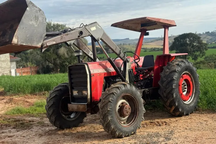Trator Massey Ferguson 275 com Carregador Frontal