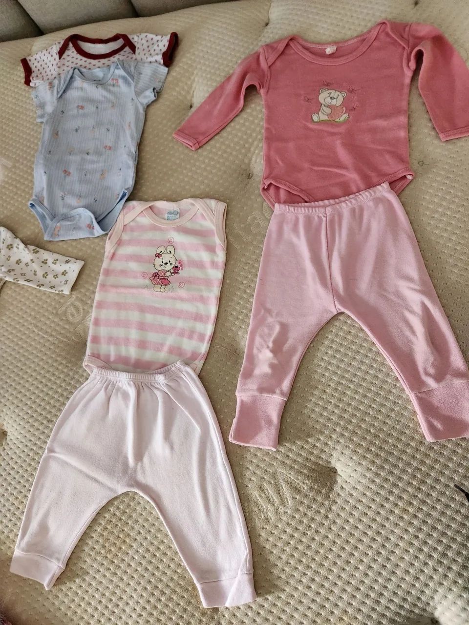 Lote de roupas - Foto 5