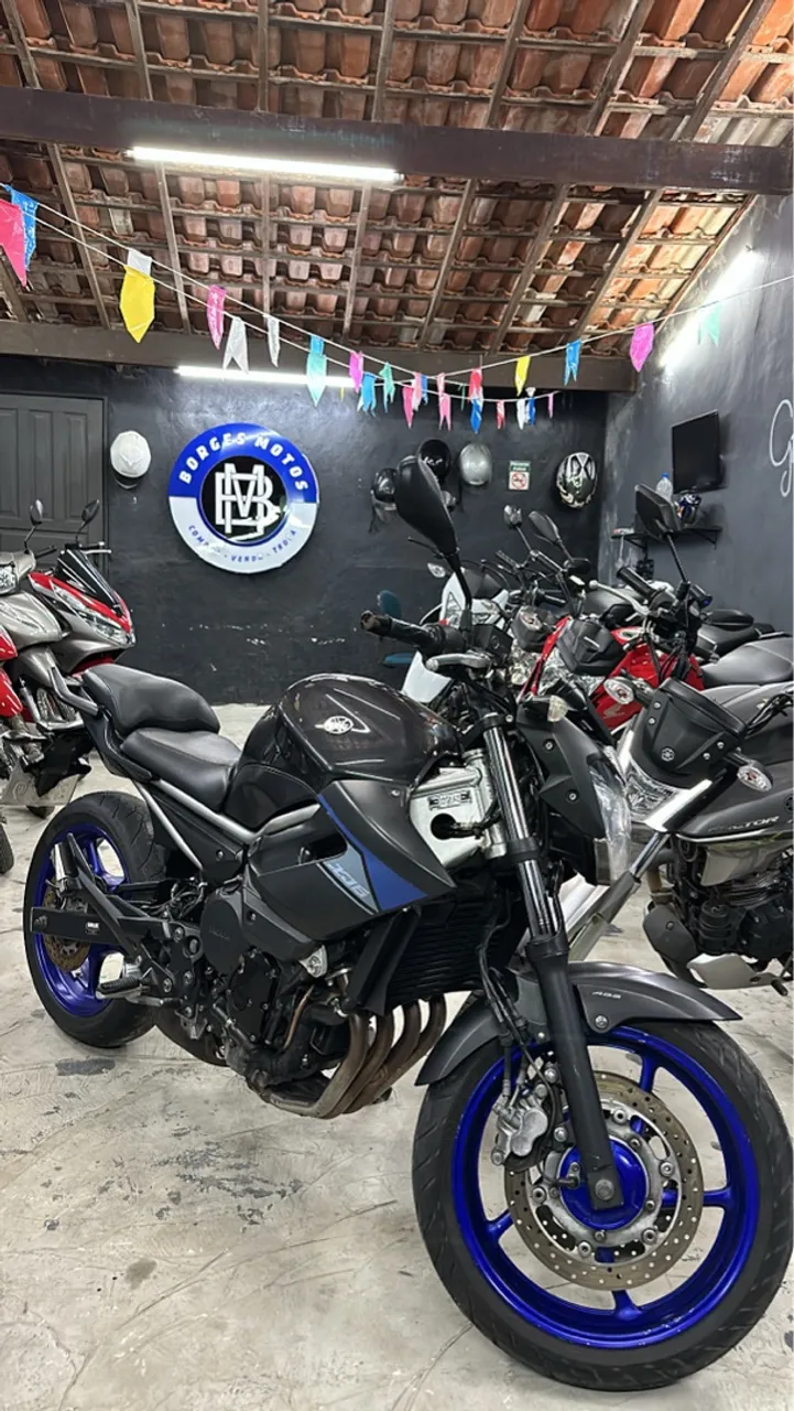 Yamaha xj6 abs 600cc 2015 ( GARANTIA )