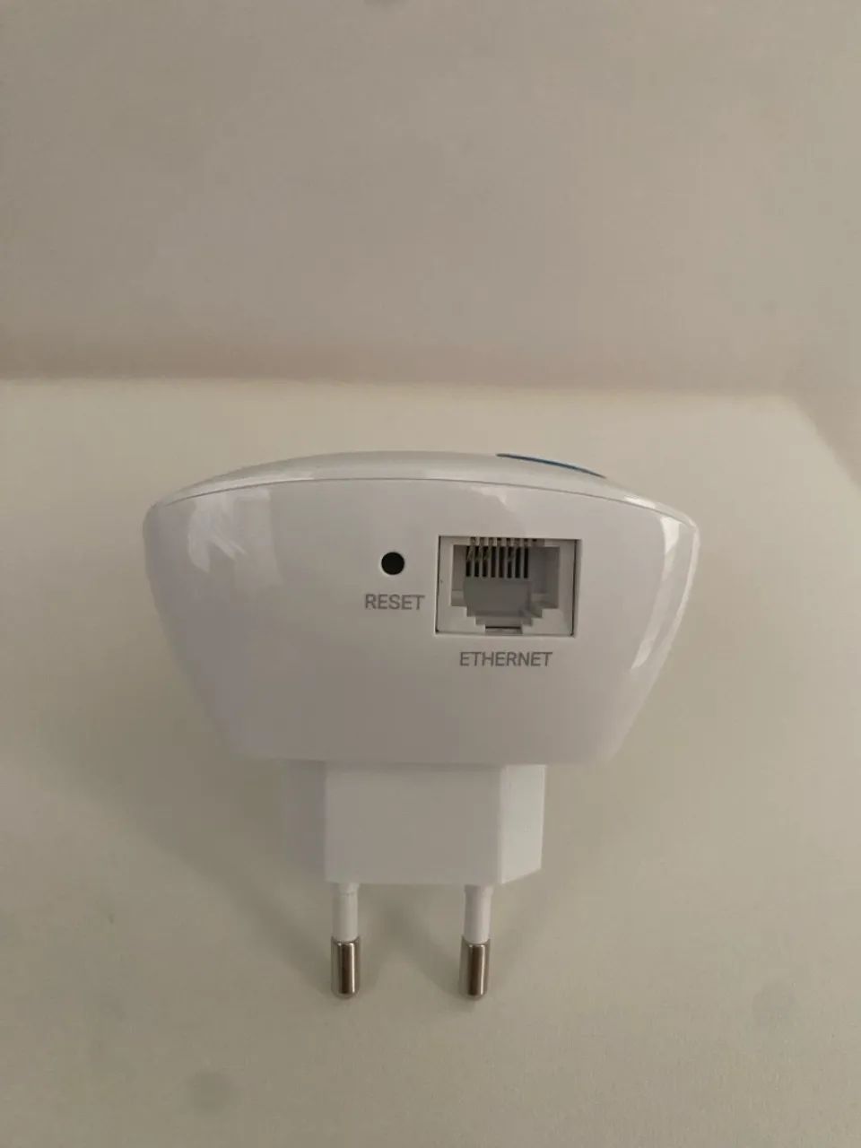 Repetidor De Sinal Wifi Tp-link 300mbps N300 Cor Branco - Foto 2