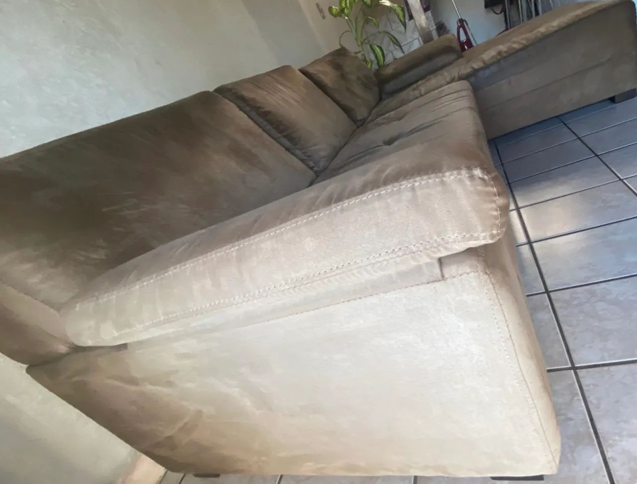 Spacious Brown L-Shaped Sofa64842829546242123