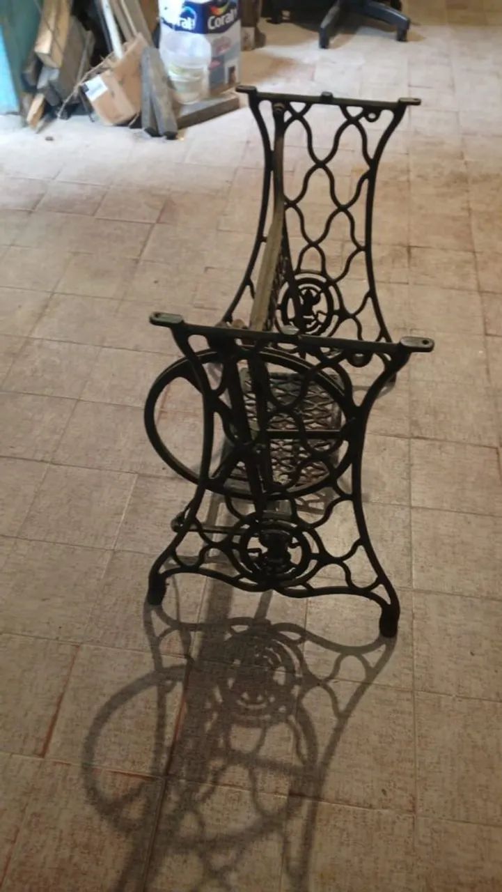 Pé de máquina com Pedra de mármore  - Foto 3