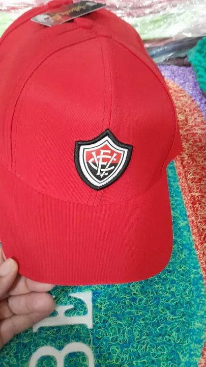 Boné vitória