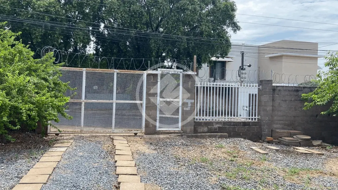 Terreno para Residencia ou Comercio 540 metros codigo: 52885