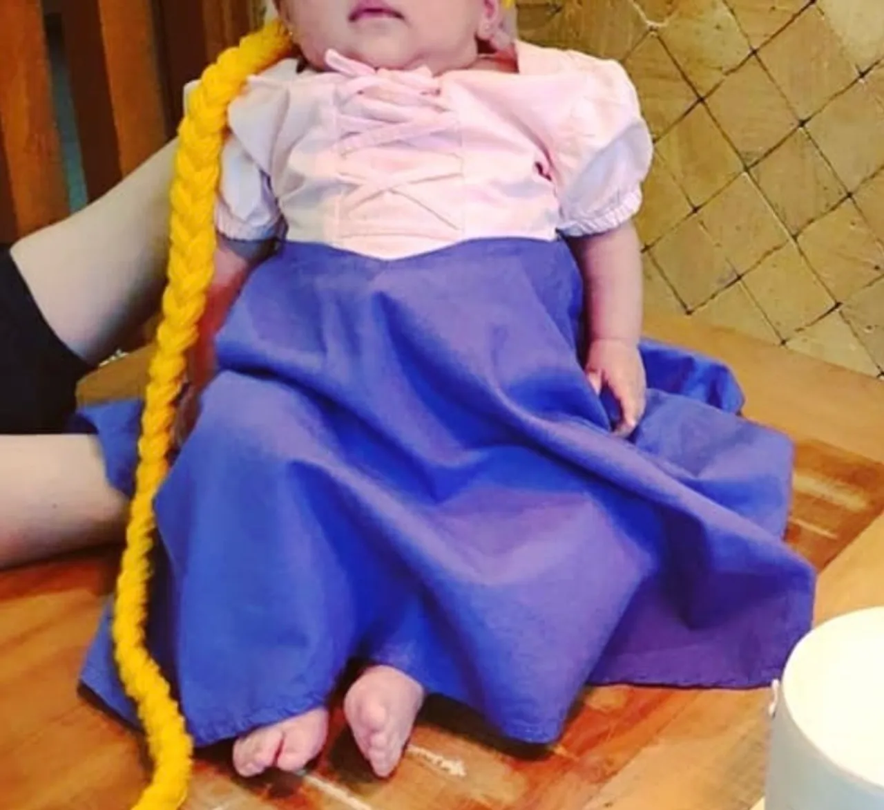 Fantasia Rapunzel Bebê (de algodão) 4/5 meses
