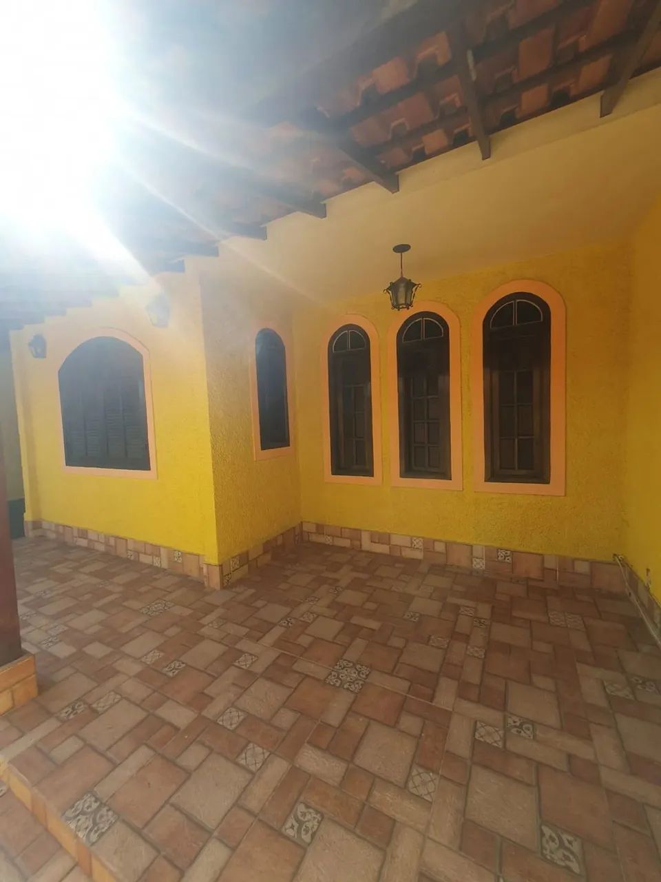Casa Ampla, com 3 quartos, muito bem localizada em Campo Grande - Foto 2