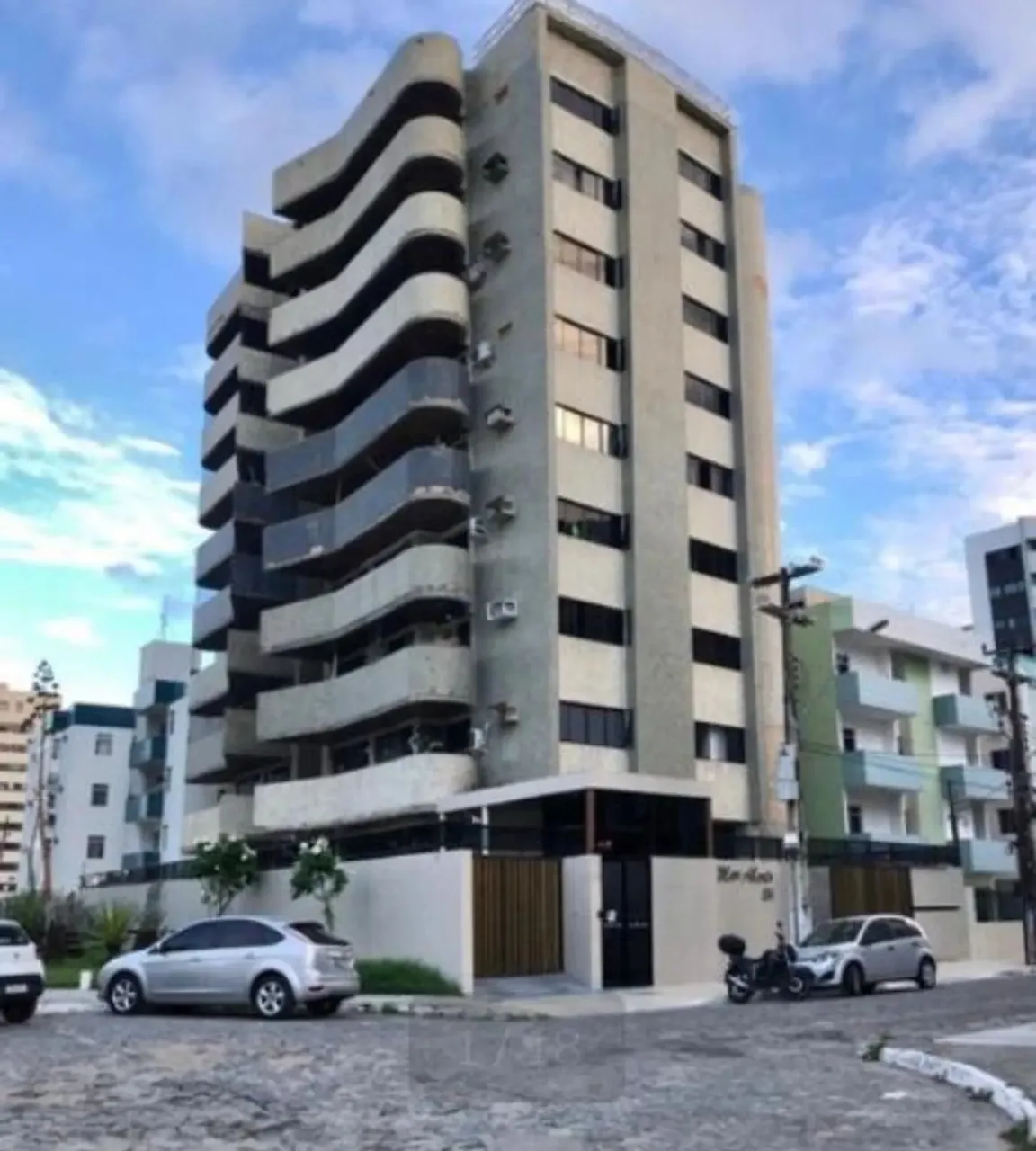 03 quartos, suítes + dependência - Stella Maris