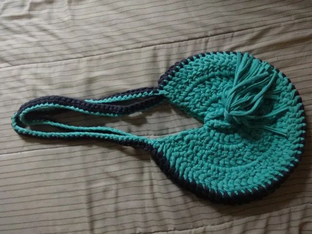 Bolsa Com Alça - Crochê Fio De Malha - Grande - Artesanal Azul-celeste - Foto 5